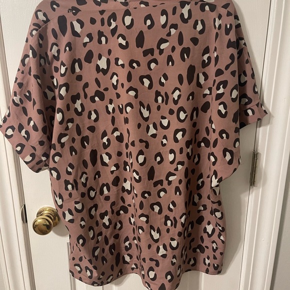 Jodifl leopard print top in mauve, M - Picture 3 of 3